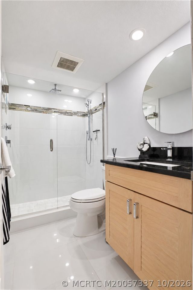 9500 S Ocean Drive, Unit 1805, Jensen Beach, FL 34957 Photo