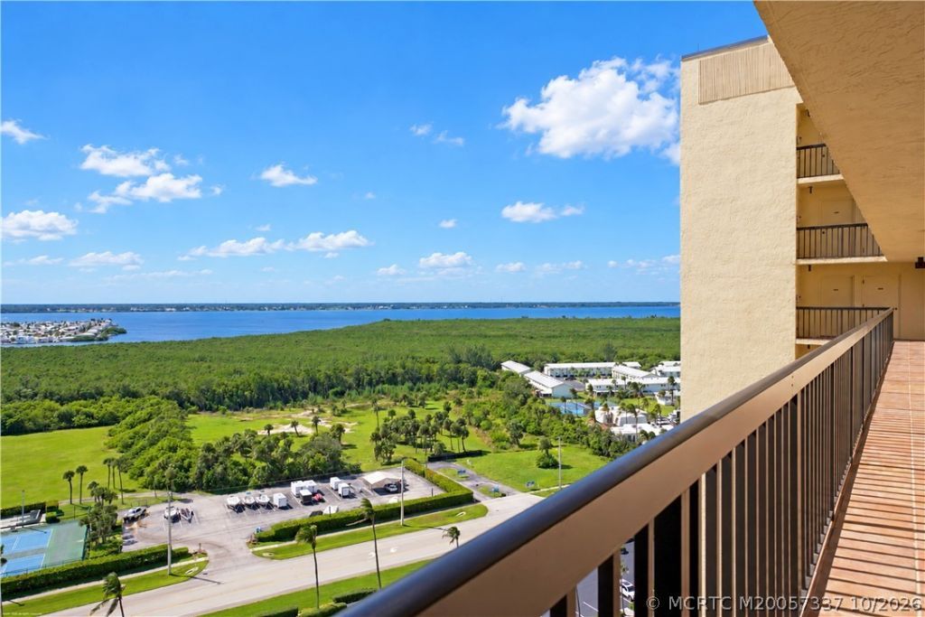 9500 S Ocean Drive, Unit 1805, Jensen Beach, FL 34957 Photo