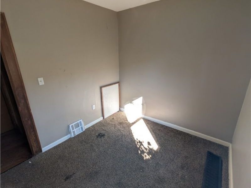 4619 E 175th Street, Cleveland, OH 44128 Photo 10
