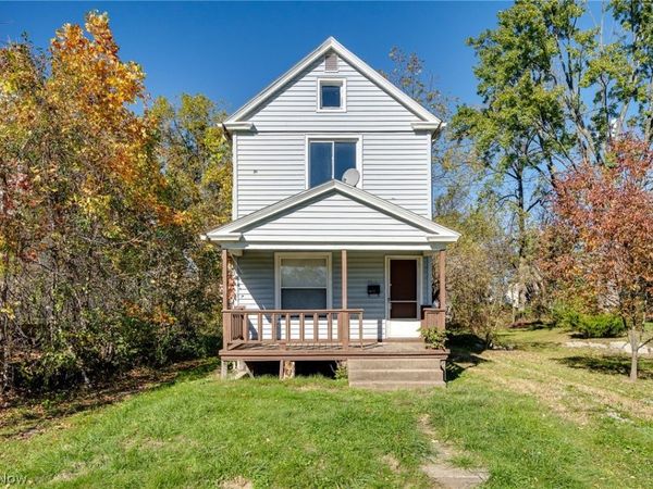 1596 1st Street , Youngstown, OH 44509