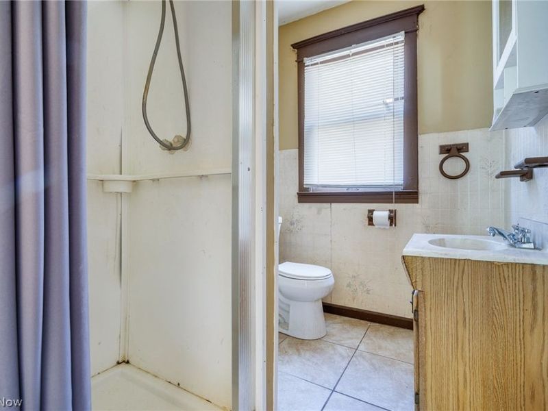 1596 1st Street, Youngstown, OH 44509 Photo 12