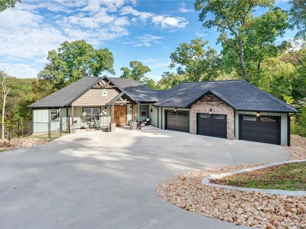 4 Norton Lane , Bella Vista, AR 72714
