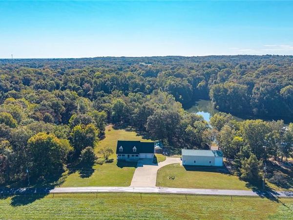 84 Callow Lane , Scott City, MO 63780