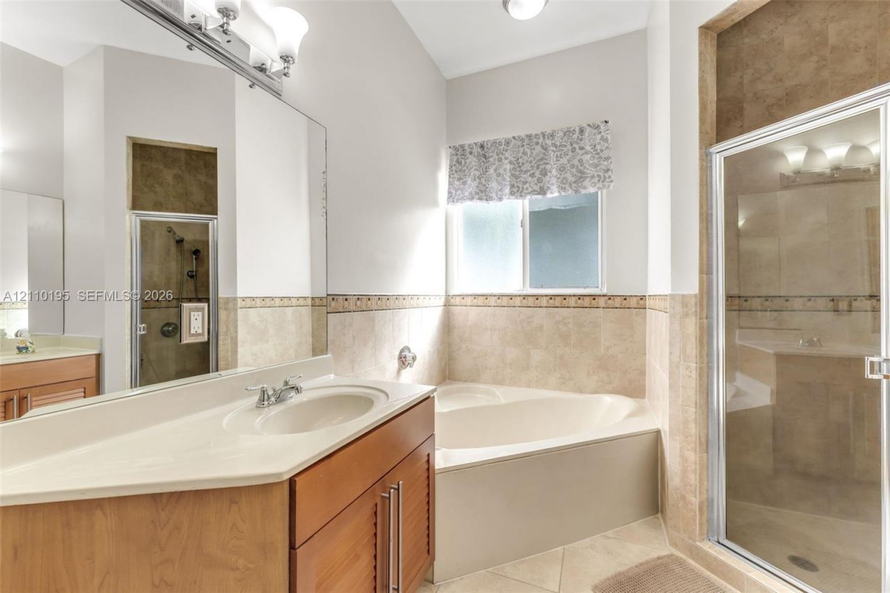 20403 SW 325th St, Homestead, FL 33030 Photo