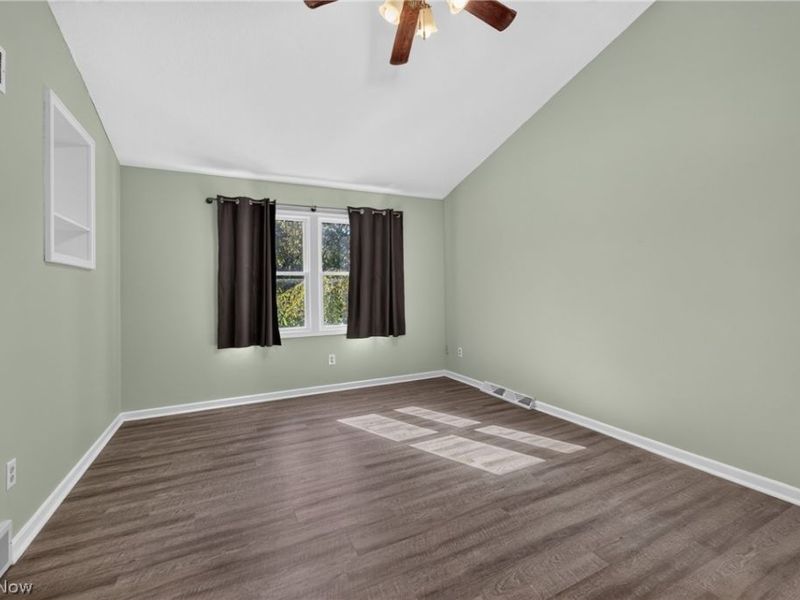 5387 Cherokee Avenue NW, North Canton, OH 44720 Photo 20