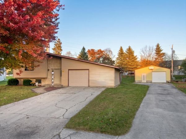 218 MACK COURT, Brillion, WI 54110