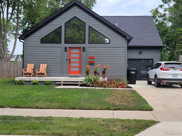 26514 Barrington Street E, Madison Heights, Mi 48071
