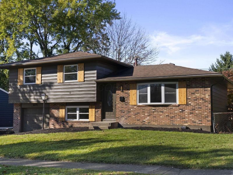 6275 Carthage Drive, Westerville, OH 43081 Photo 3
