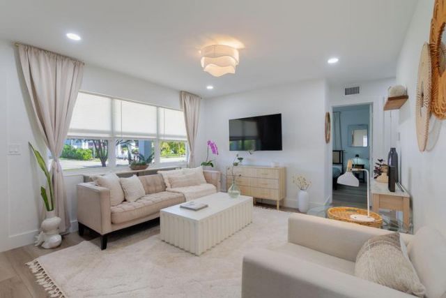 246 NE 14th Street, Delray Beach, FL 33444 Photo