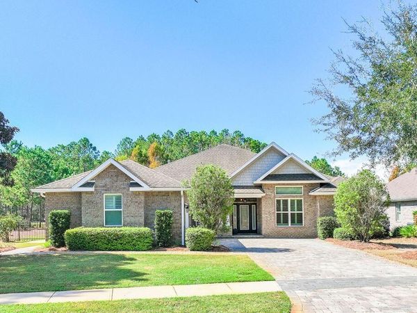 320 Symphony Way, Freeport, FL 32439
