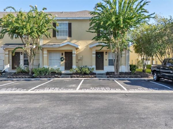 8525 TRAIL WIND DRIVE , TAMPA, FL 33647