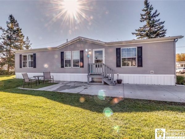 38 Lobue Lane, Buffalo, NY 14225