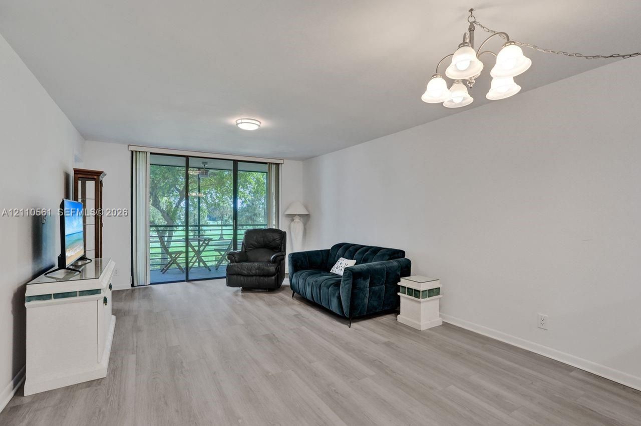 7950 W Mcnab Rd, Unit 222, Tamarac, FL 33321 Photo