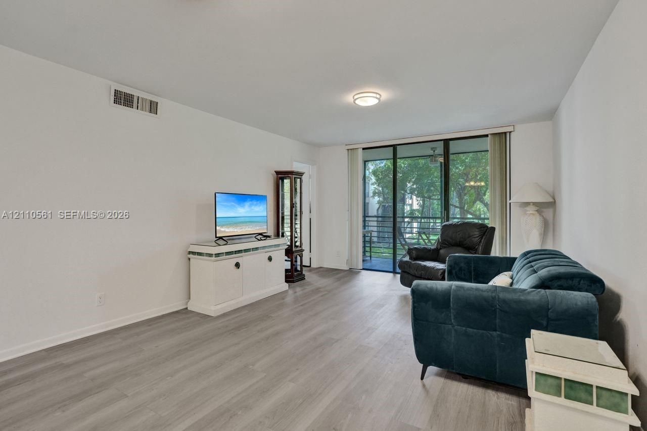 7950 W Mcnab Rd, Unit 222, Tamarac, FL 33321 Photo