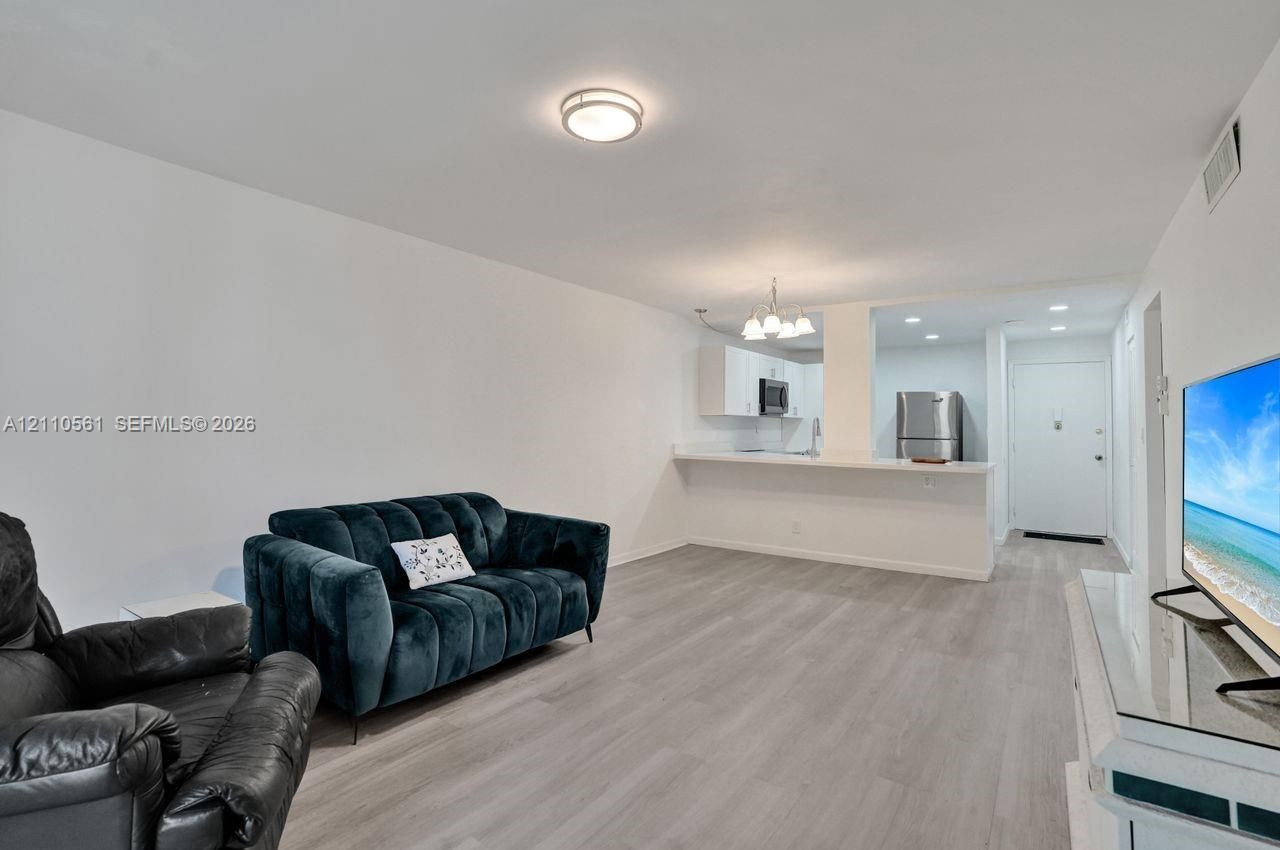 7950 W Mcnab Rd, Unit 222, Tamarac, FL 33321 Photo
