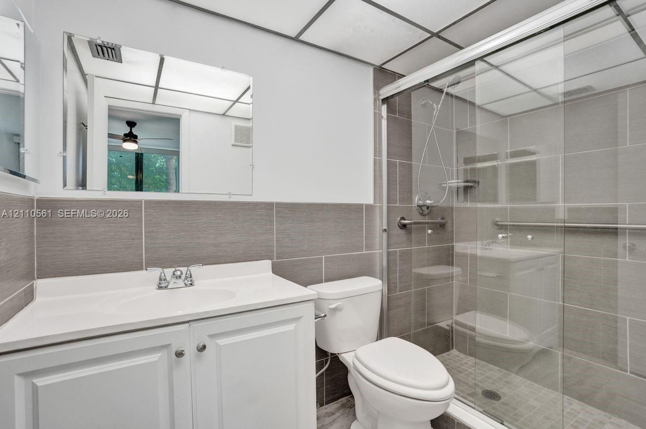 7950 W Mcnab Rd, Unit 222, Tamarac, FL 33321 Photo