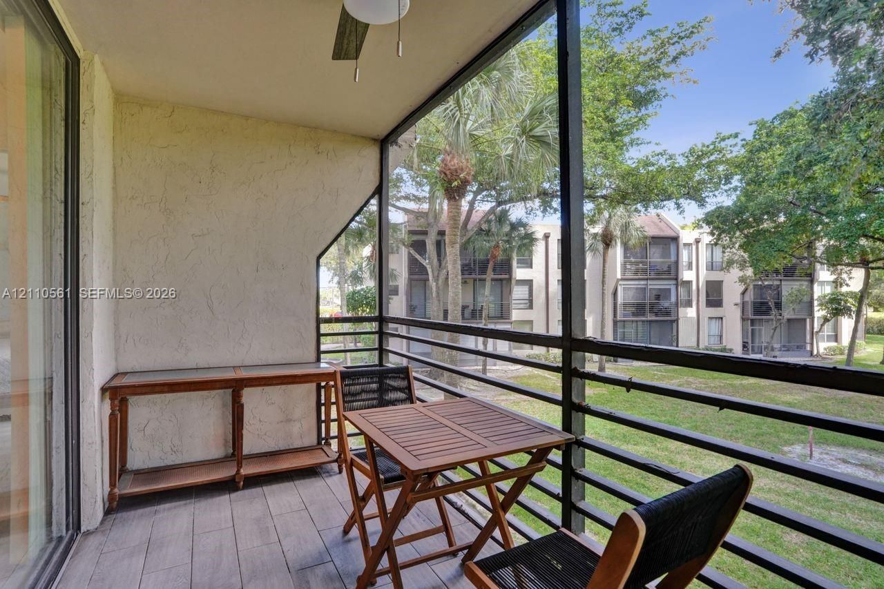 7950 W Mcnab Rd, Unit 222, Tamarac, FL 33321 Photo