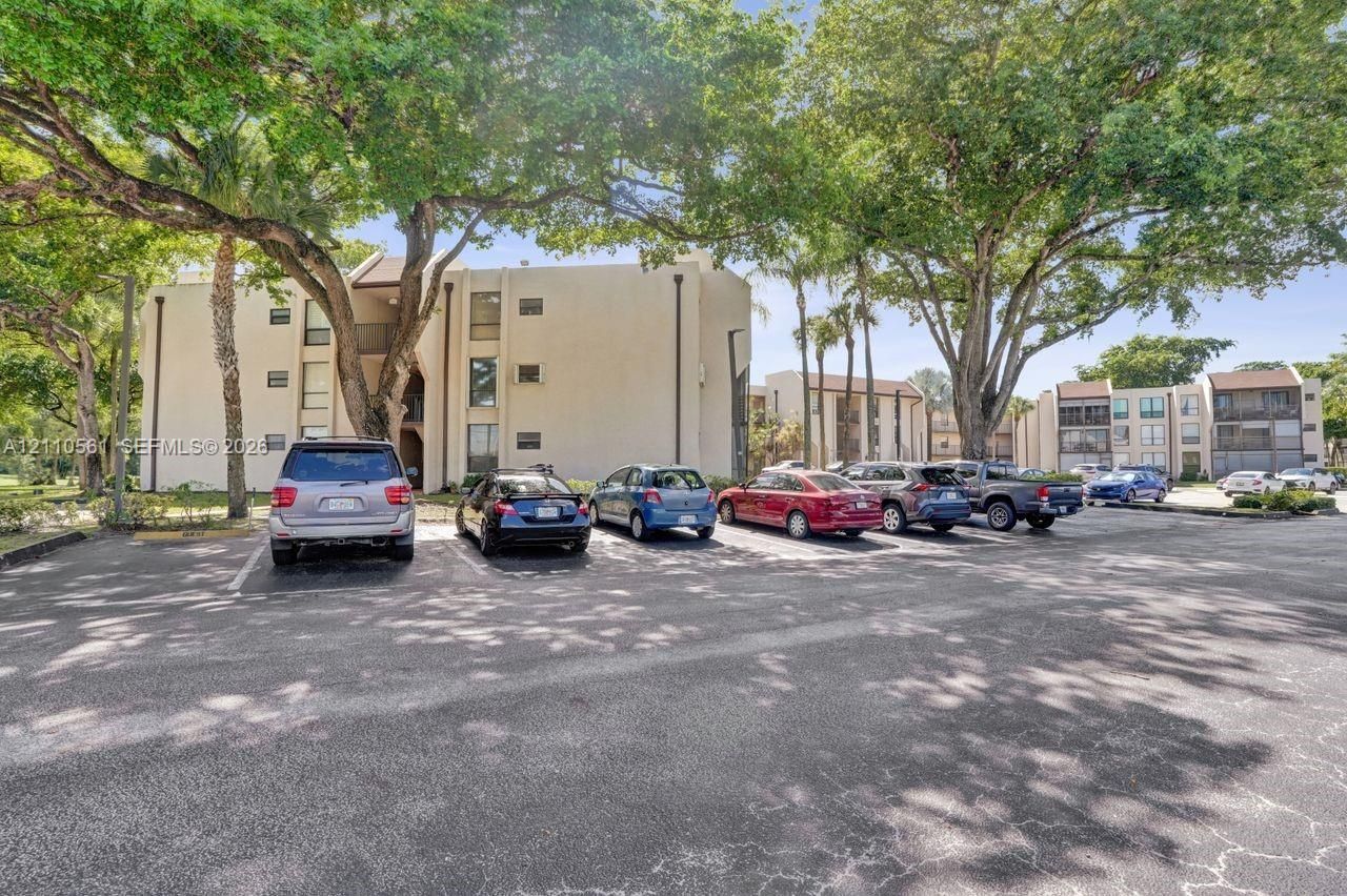 7950 W Mcnab Rd, Unit 222, Tamarac, FL 33321 Photo