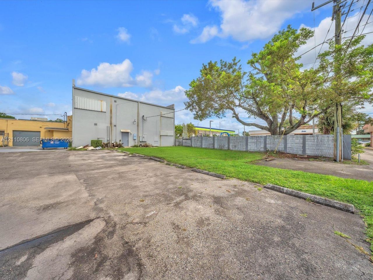 513 N State Road 7 , Margate, FL 33063 Photo