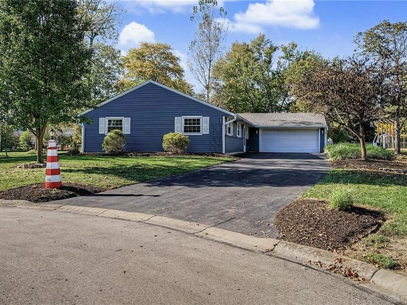 204 Anton Court, Centerville, OH 45458 Photo 3