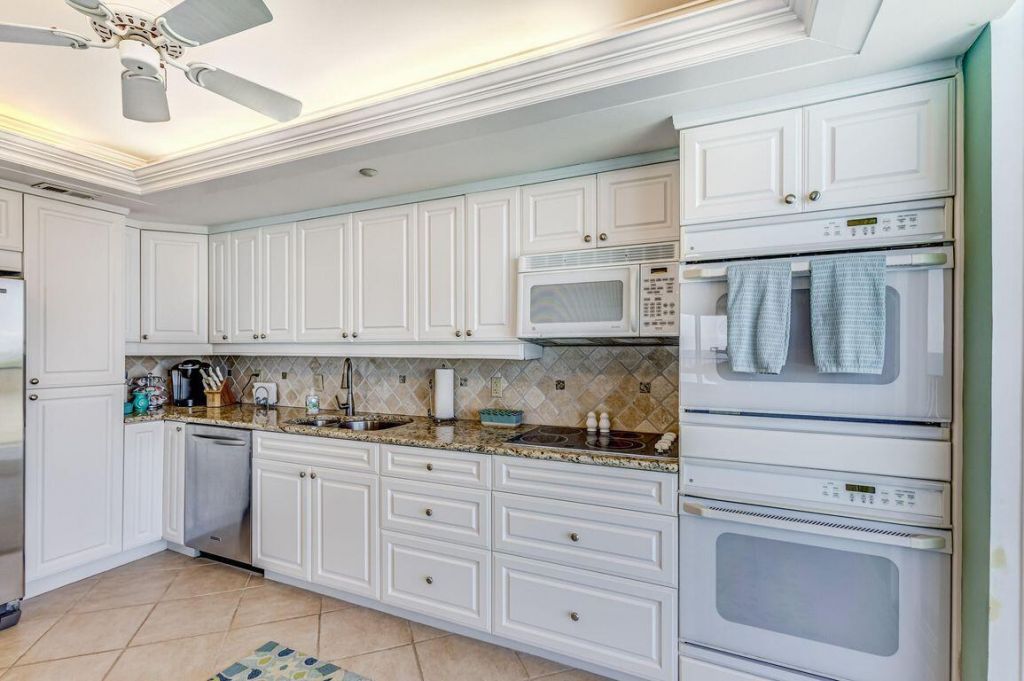 400 S Beach Road, Unit 701, Tequesta, FL 33469 Photo