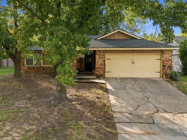 6366 S 29th West Place , Tulsa, OK 74132