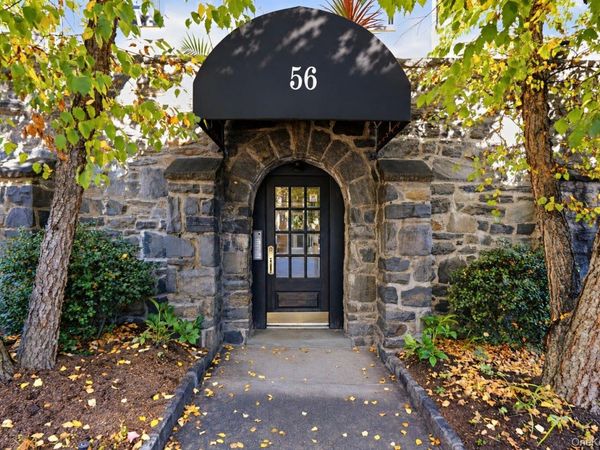 56 Pondfield Road W, Unit 2A, Bronxville, NY 10708
