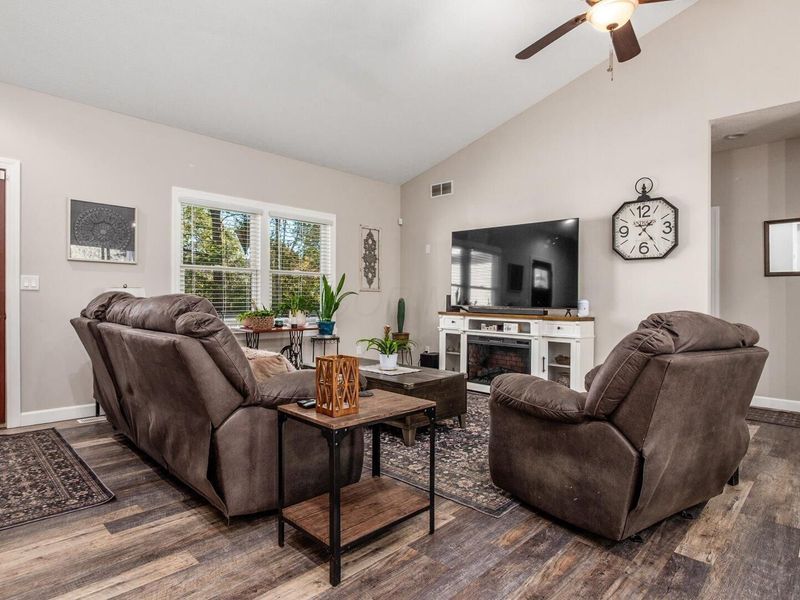 10852 Licking Trail Road SE, Thornville, OH 43076 Photo 8