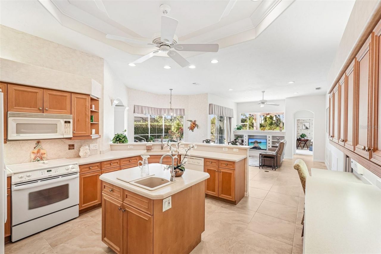 618 Wild Pine Way , Venice, FL 34292 Photo