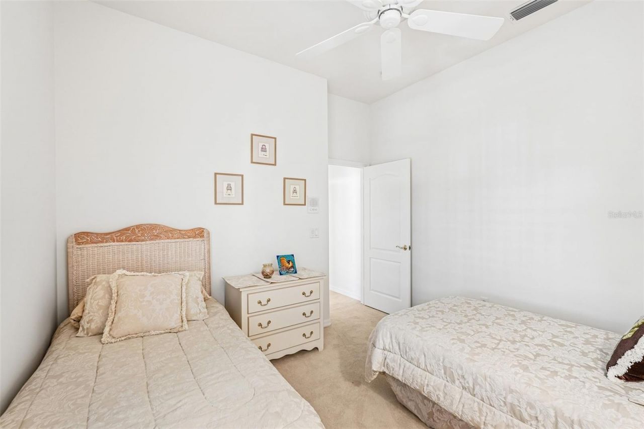 618 Wild Pine Way , Venice, FL 34292 Photo