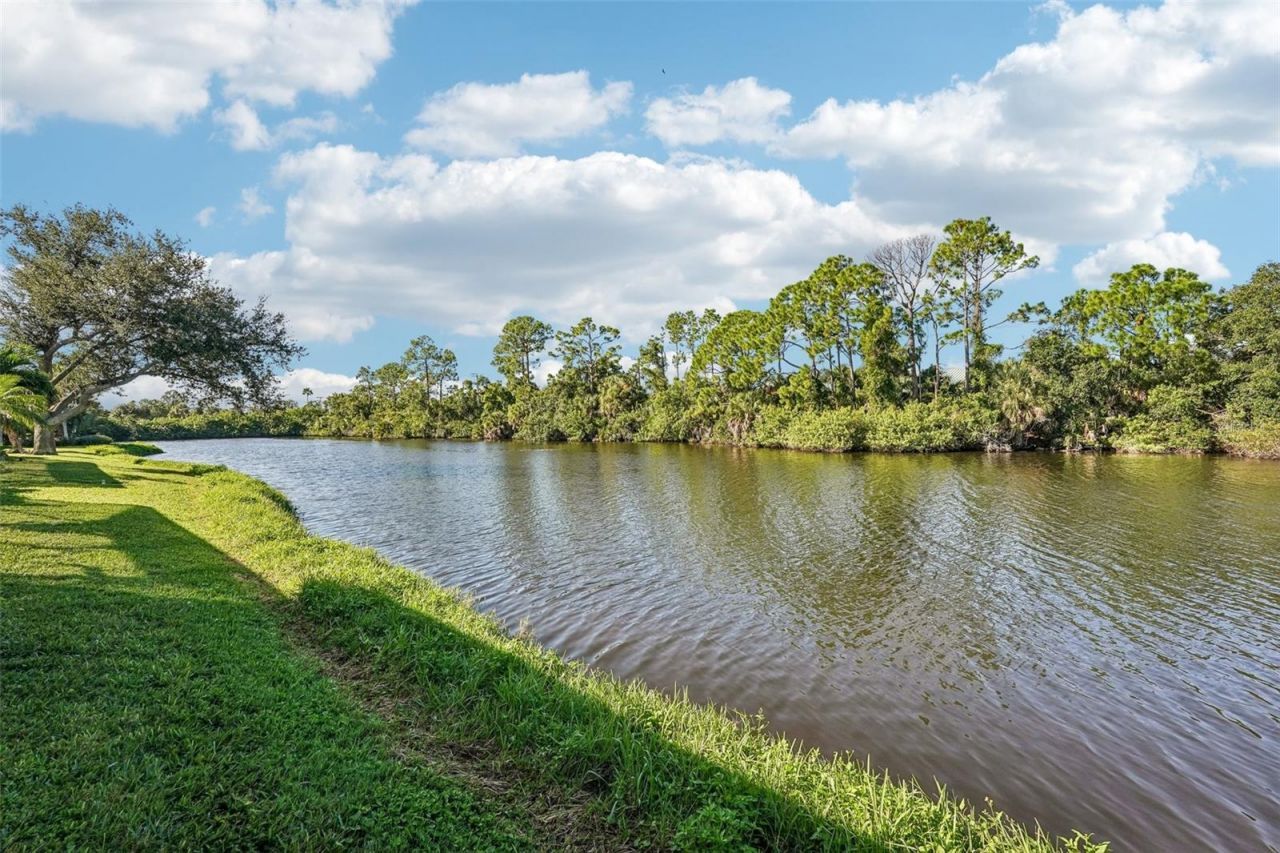 618 Wild Pine Way , Venice, FL 34292 Photo