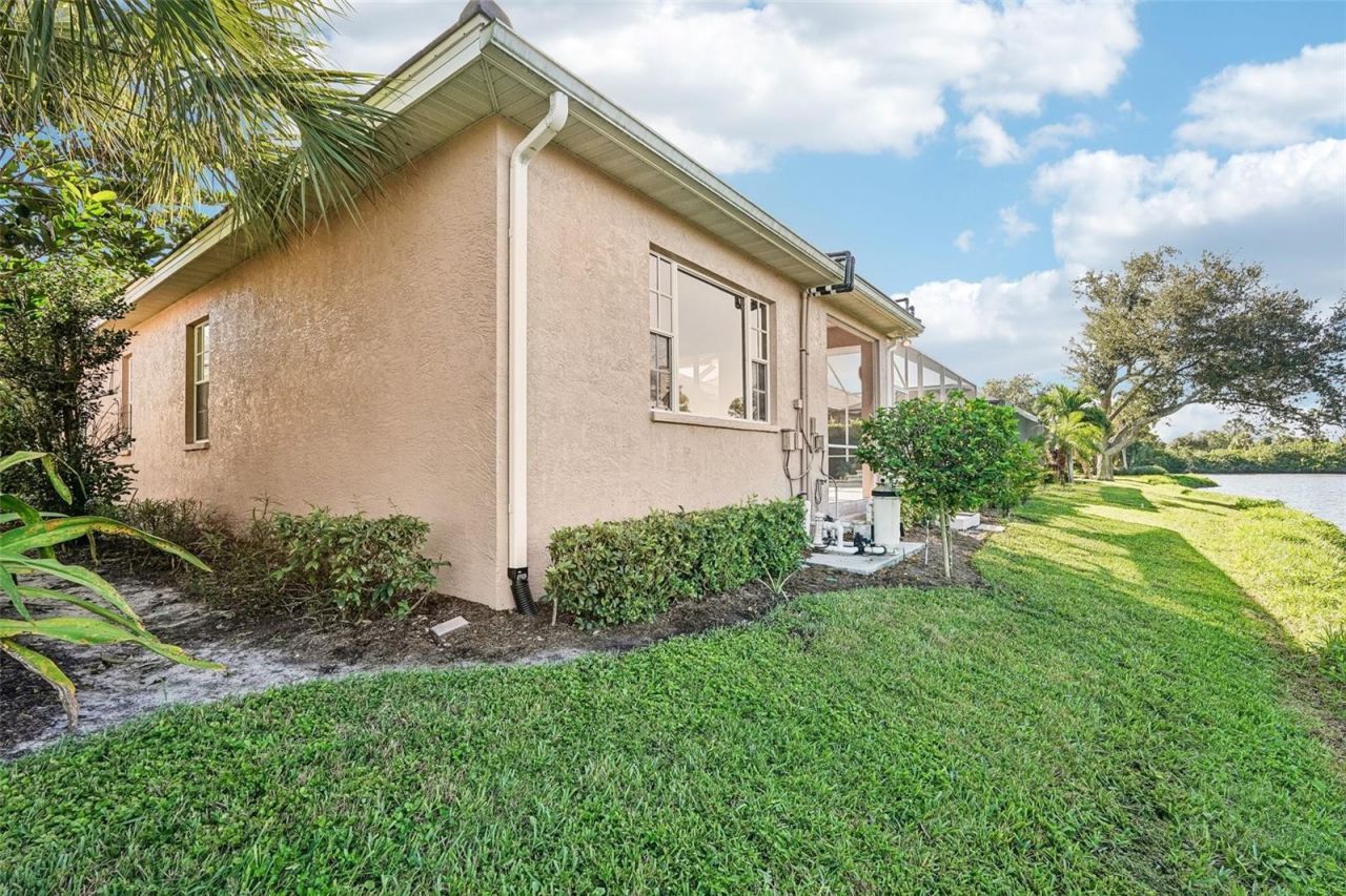618 Wild Pine Way , Venice, FL 34292 Photo
