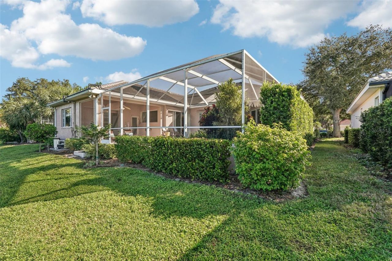 618 Wild Pine Way , Venice, FL 34292 Photo
