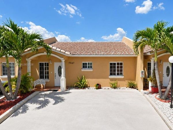 7667 NW 182nd Ln, Unit 805, Hialeah, FL 33015