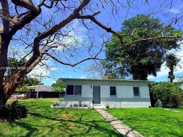 201 Flagler Dr , Unit 201, Miami Springs, FL 33166