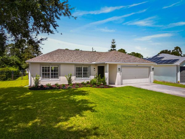 8535 E 104th Avenue, Vero Beach, FL 32967