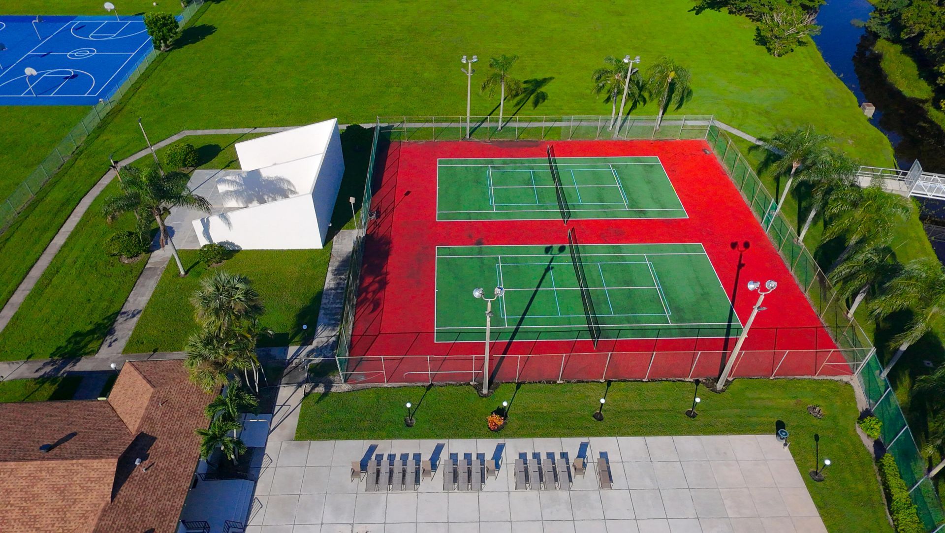 4550 Biddeford Avenue, Unit 38, West Palm Beach, FL 33417 Photo