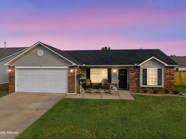 9 E Fairlane Place , Sapulpa, OK 74066