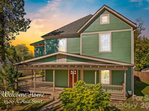 1300 N Main Street , Salisbury, NC 28144