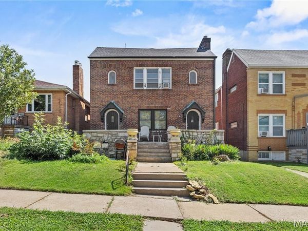 3926 Dunnica Avenue, St Louis, MO 63116