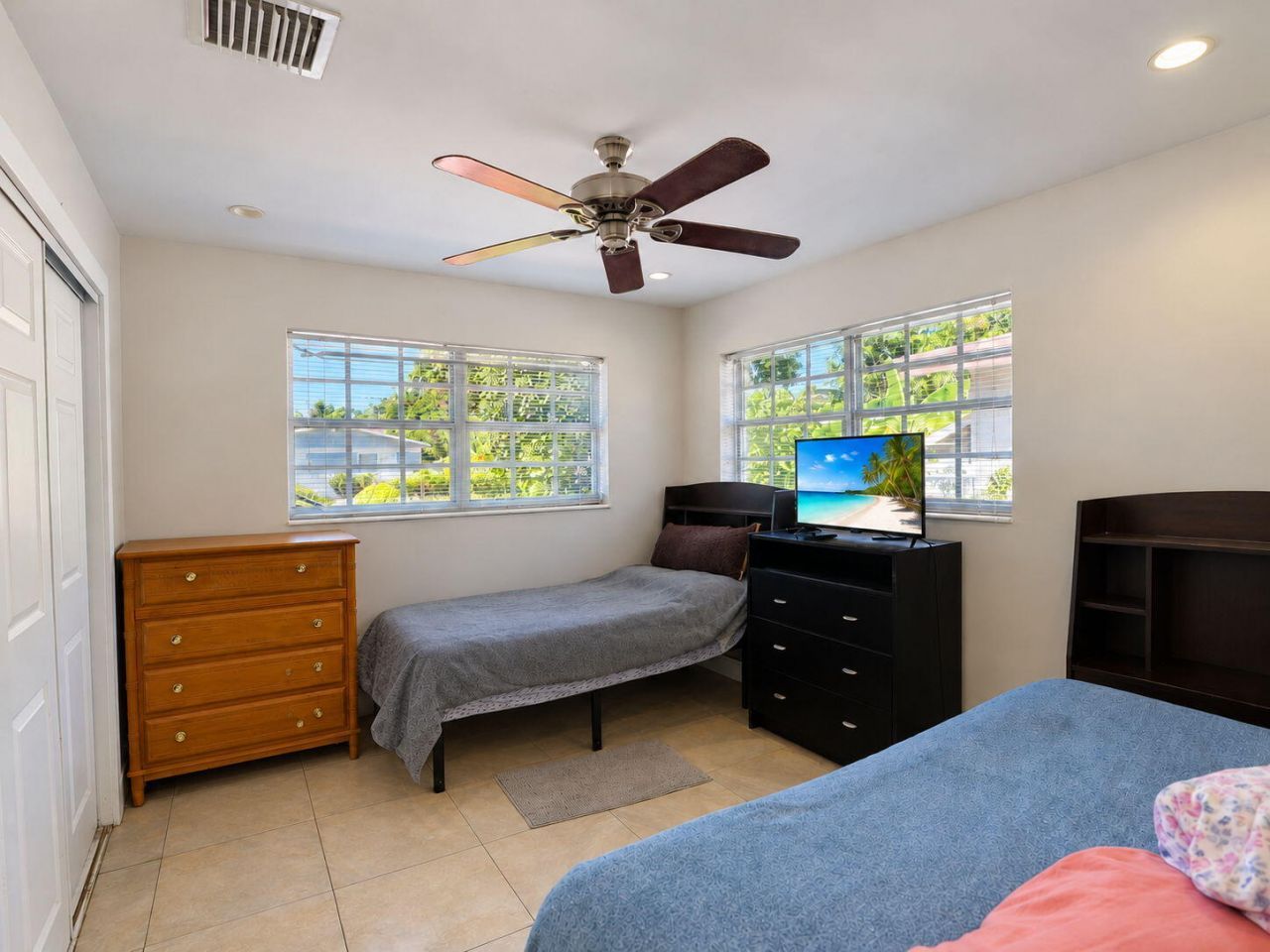 904 NE 10th Avenue, Pompano Beach, FL 33060 Photo