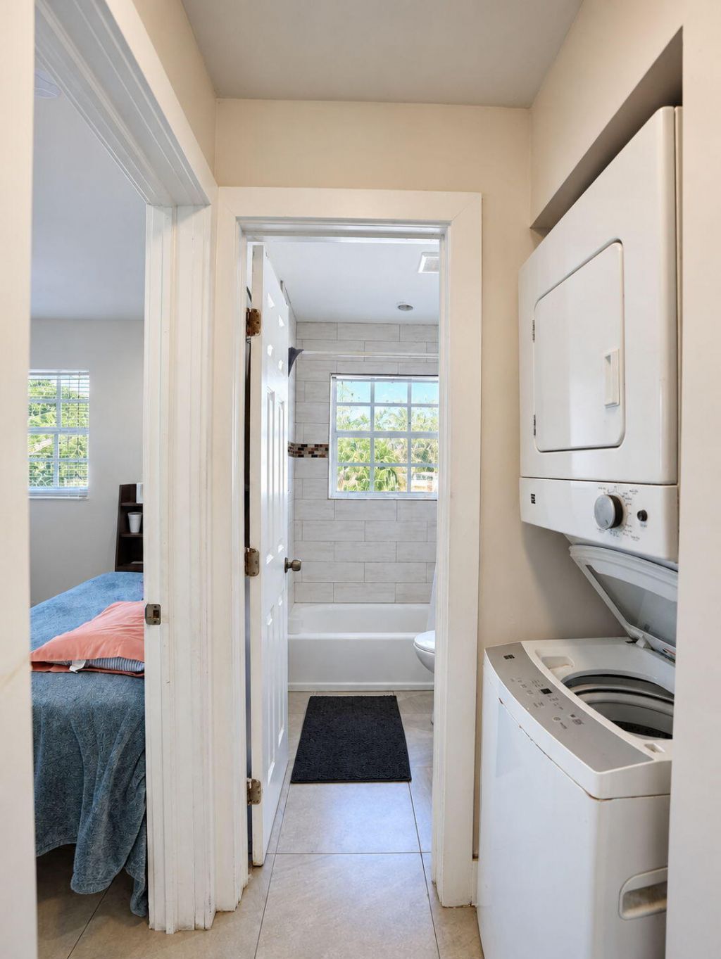904 NE 10th Avenue, Pompano Beach, FL 33060 Photo