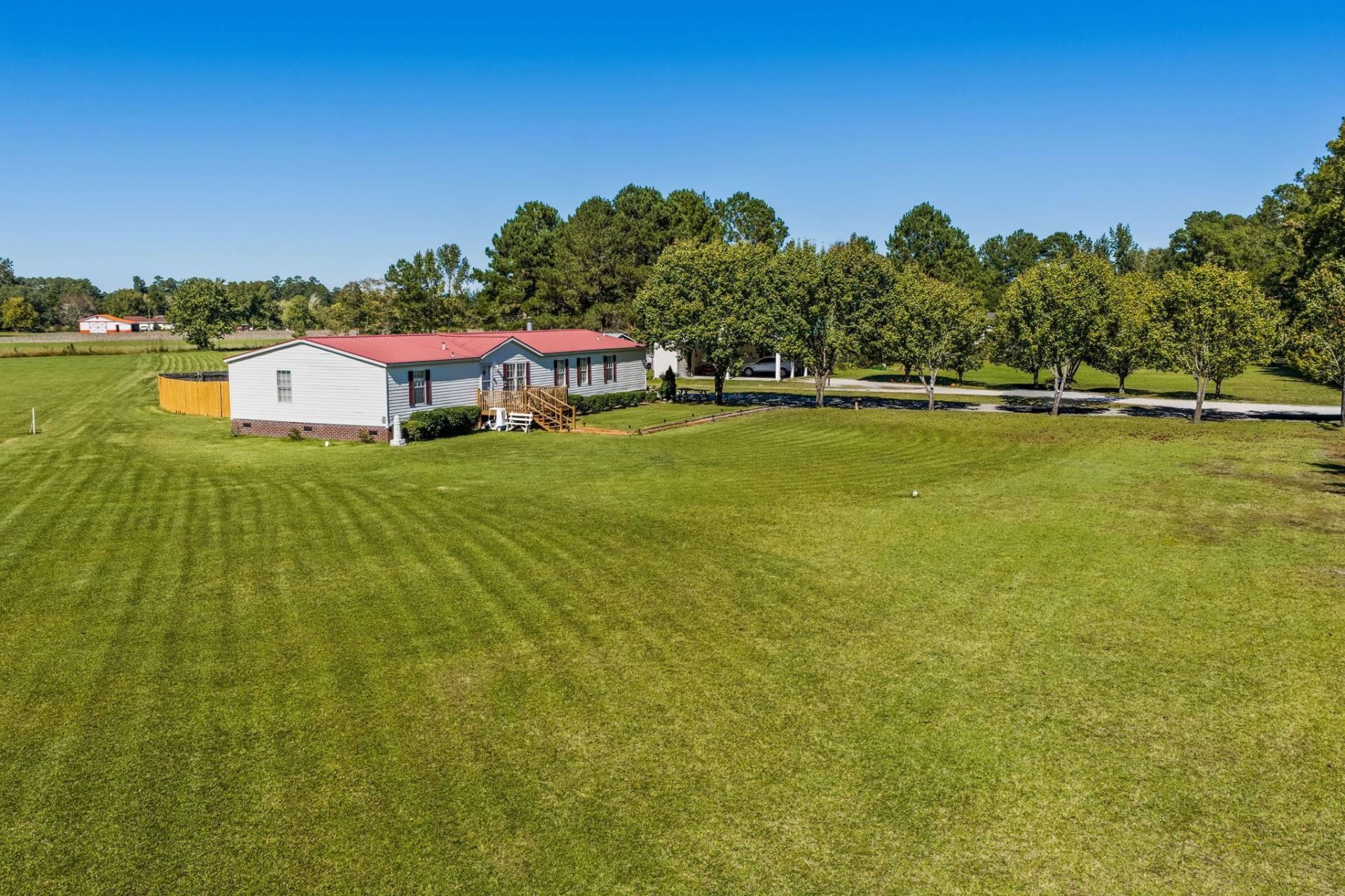 5372 Party Pines Rd.  Photo 4