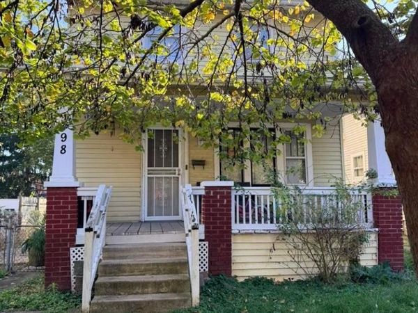 498 Larcomb Avenue , Columbus, OH 43223