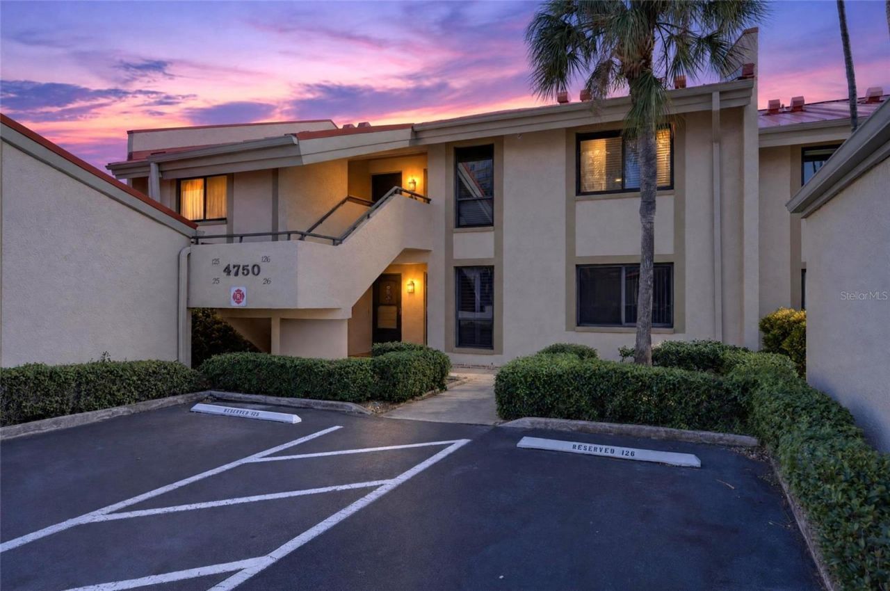 4750 Brittany Drive S, Unit 26, Saint Petersburg, FL 33715 Main Photo