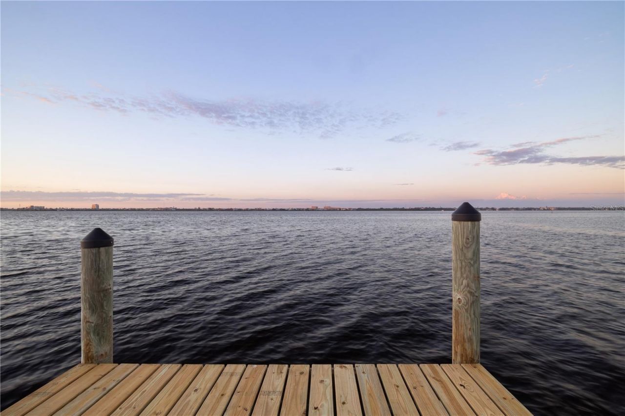 1910 Riverside Drive E, Bradenton, FL 34208 Photo