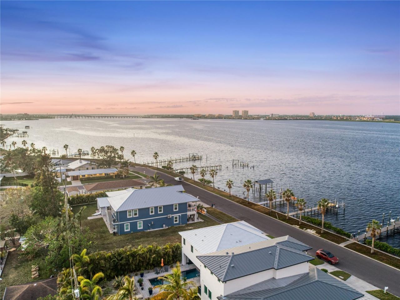 1910 Riverside Drive E, Bradenton, FL 34208 Photo