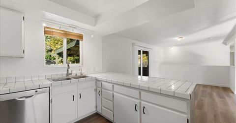 305 Steamboat Court, Reno, NV 89521 Photo