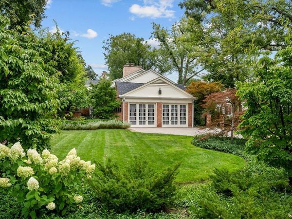 381 Linden Street , Winnetka, IL 60093