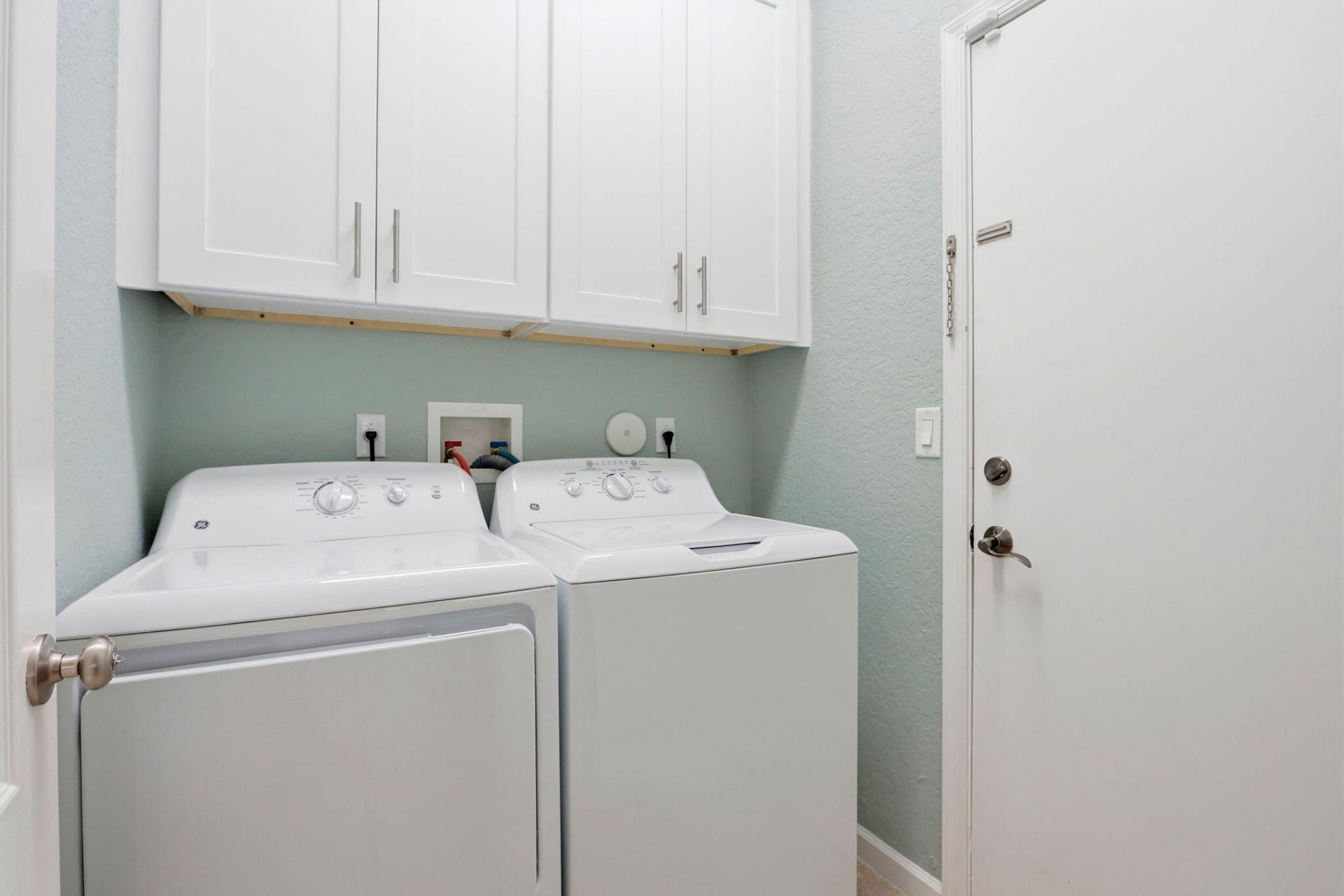 375 Berenger Walk, Royal Palm Beach, FL 33414 Photo